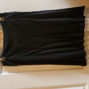 Black pleated skirt